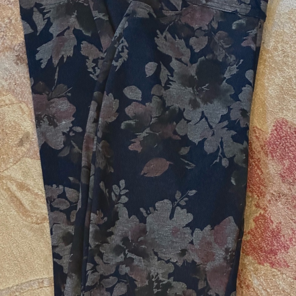 😍🌈😍TRIBAL BRAND Women’s Stretch Pull on Leggings/Pants Floral Print 😍